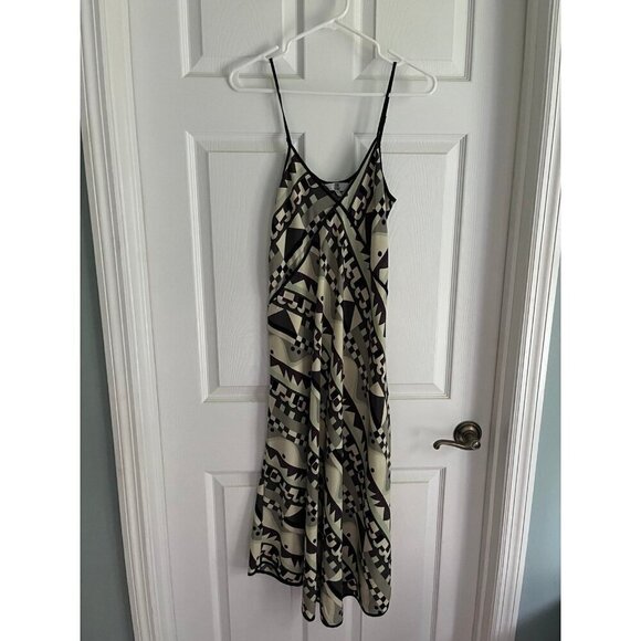 Geometric Midi Dress - Picture 1 of 4